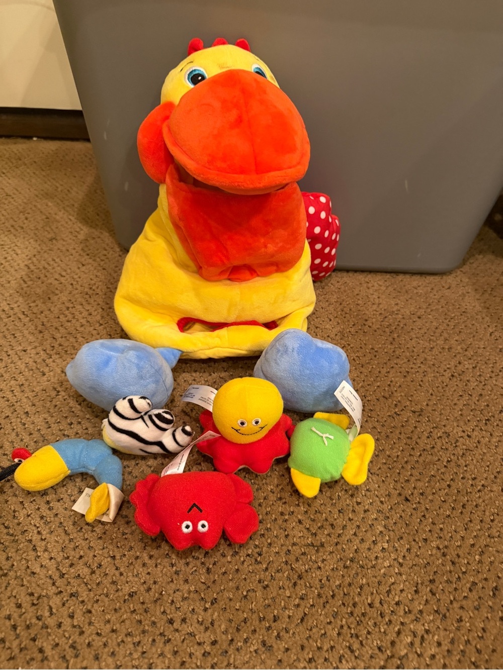 Melissa & Doug Orange and Yellow Plush Puppet with Colorful Sea Creature Set